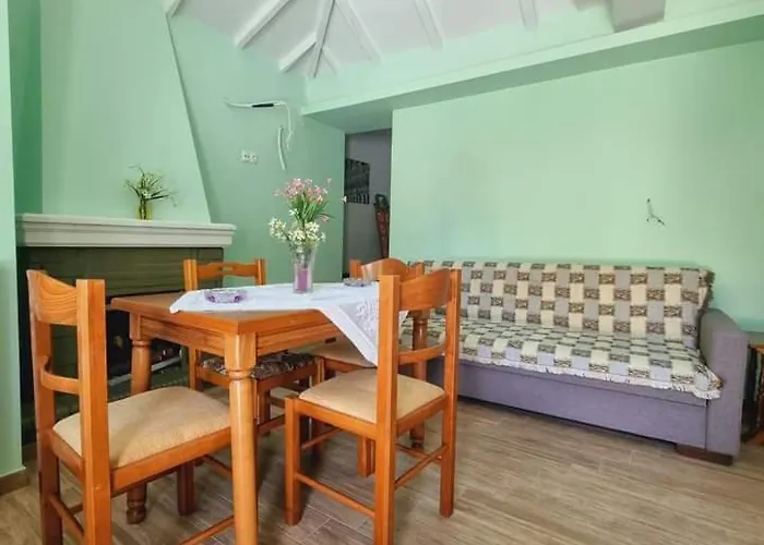 Traditional Mama House 度假居 斯卡拉索提罗斯